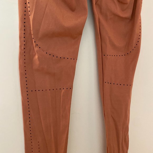 Gymshark Laser Cut Tights - Picture 9 of 9